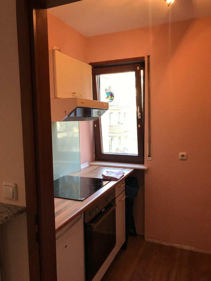 Central-Apartment-Adria Saarbruecken Ngoại thất bức ảnh